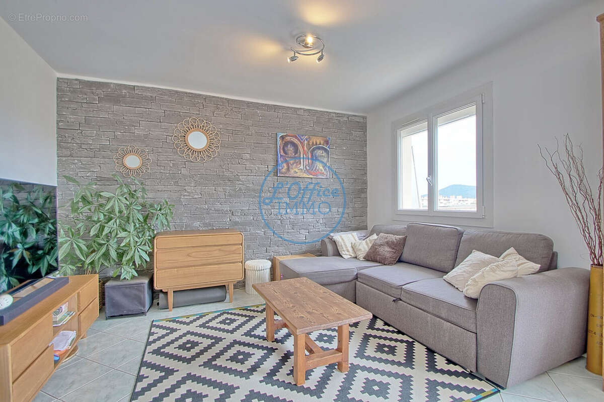 Appartement à LA GARDE