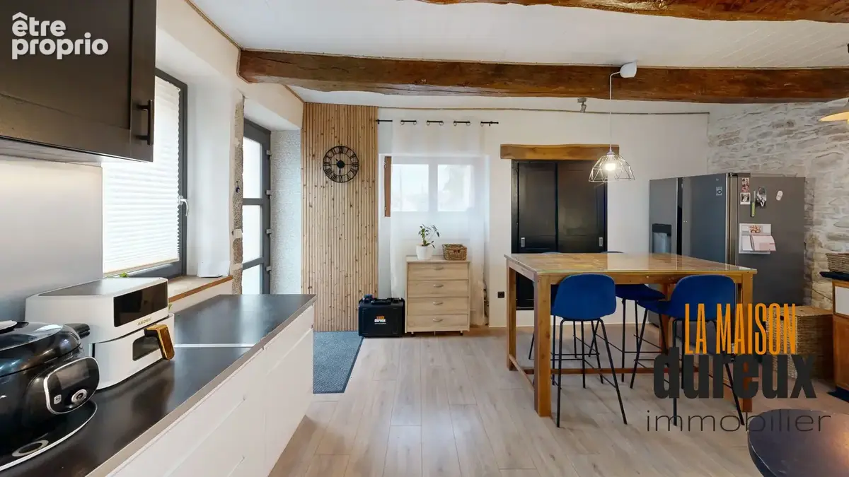 Maison 7 pièces 147 m² à vendre à Geneuille (25870) - photo 3
