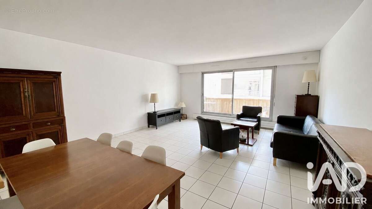Photo 3 - Appartement à PARIS-20E