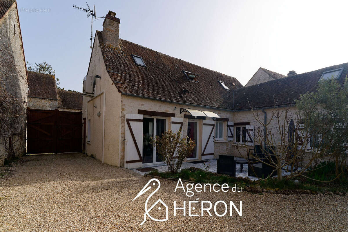 Photo 4 - Maison à GUERCHEVILLE