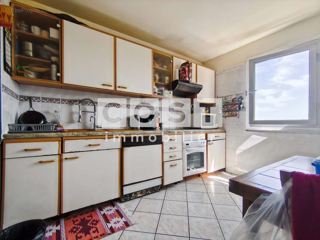 Appartement à COLOMBES