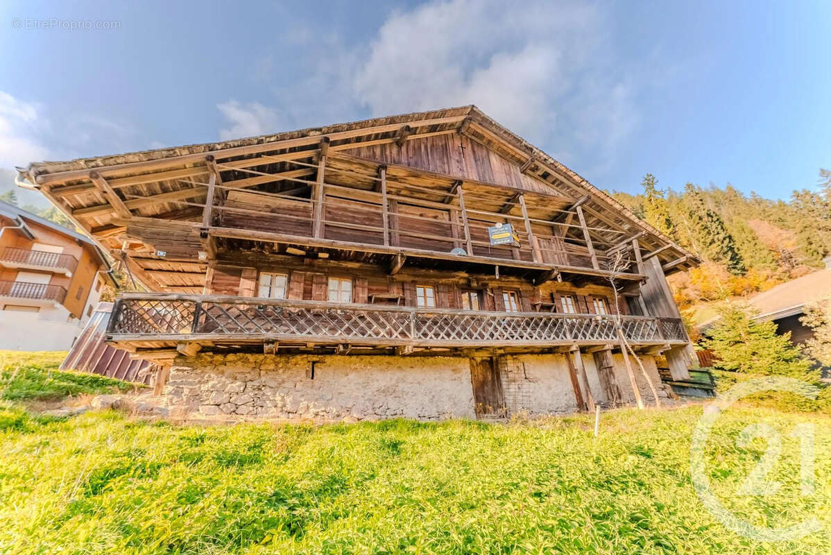 Maison à CHATEL