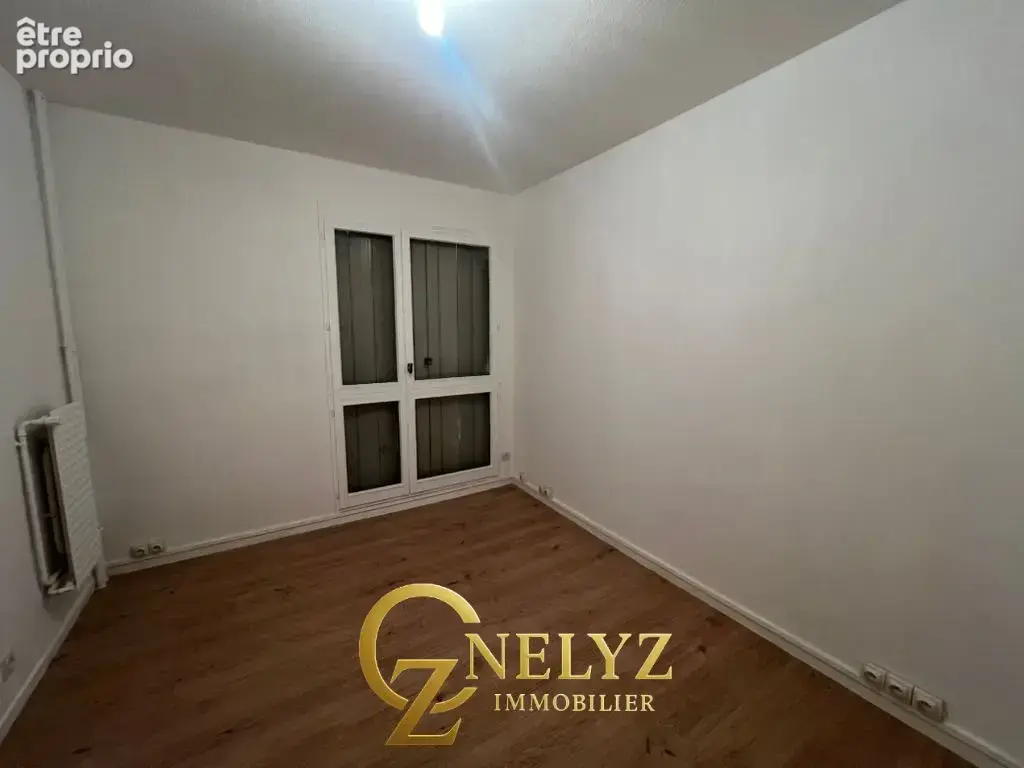 T5 91 m2 — Résidence Sécurisée, Résidence Les Grands Pins — Marseille 13010 - photo 6