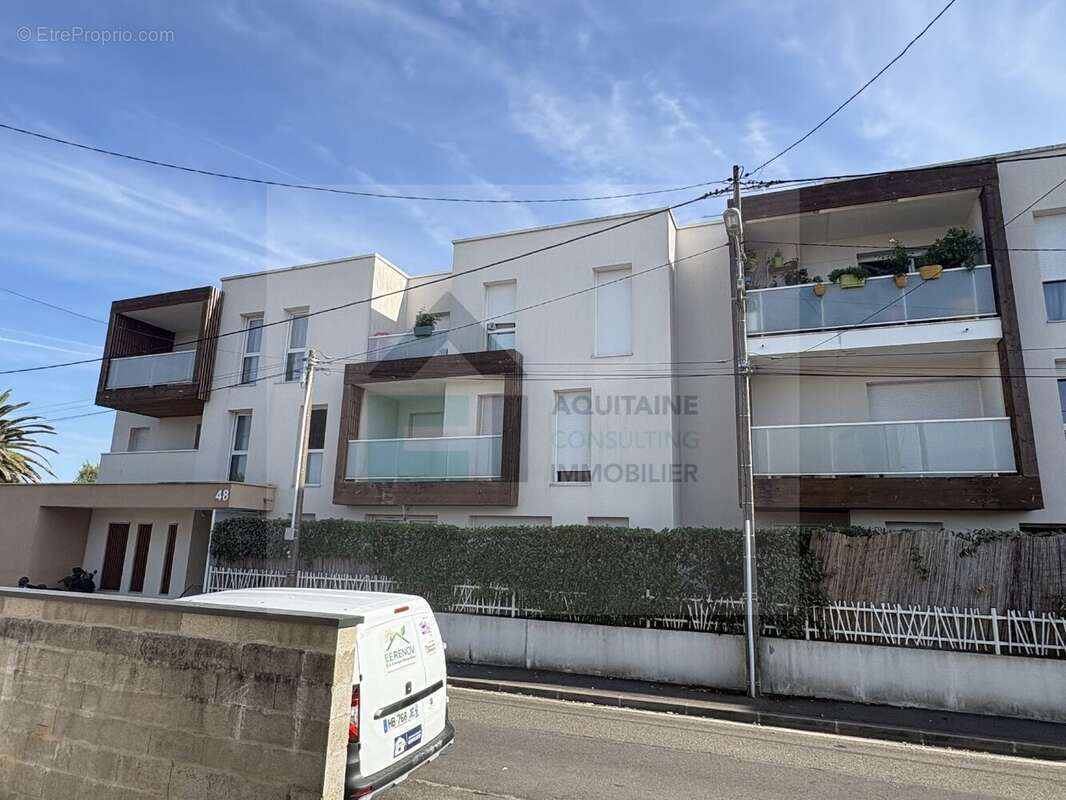 Appartement à BEGLES