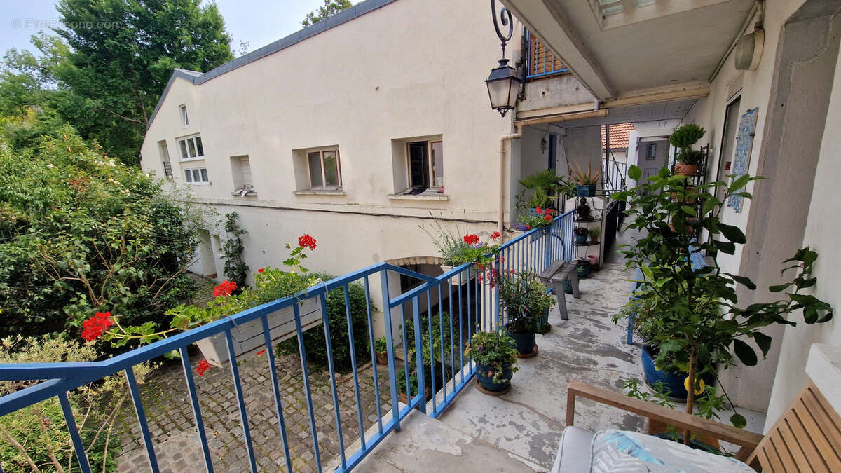 Appartement à RUEIL-MALMAISON