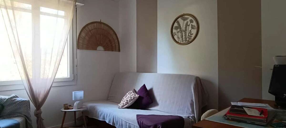 Maison à SAINT-THURIAU