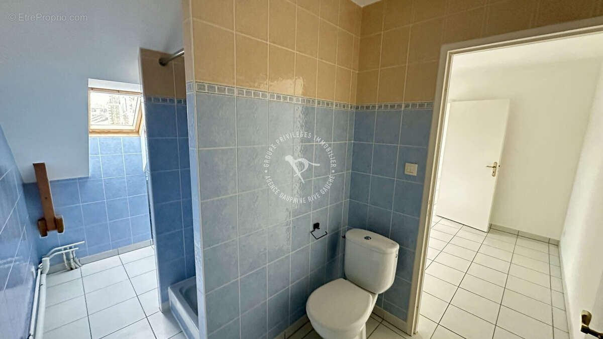 Appartement à INDRE