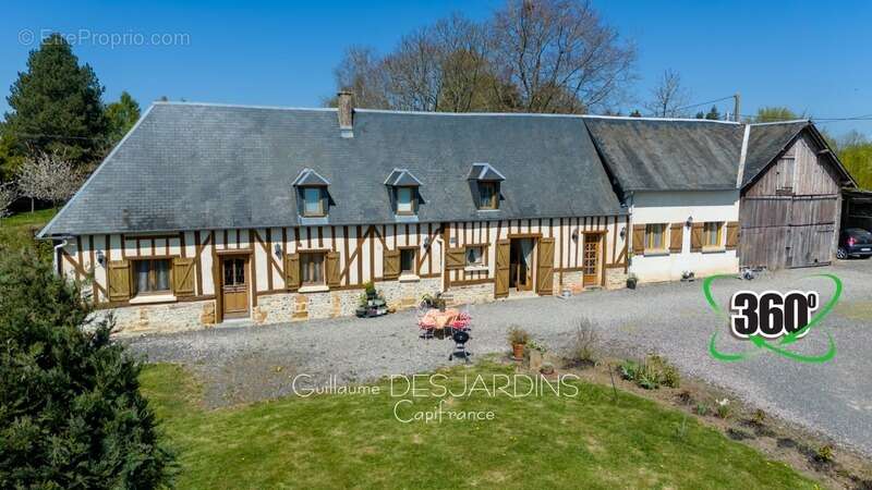 Maison à AUBRY-LE-PANTHOU