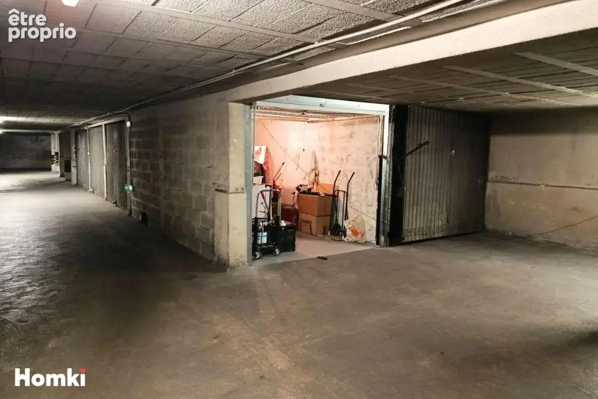 Garage de 13 m² à Nice 06300, Boulevard Virgile Barel - photo 3