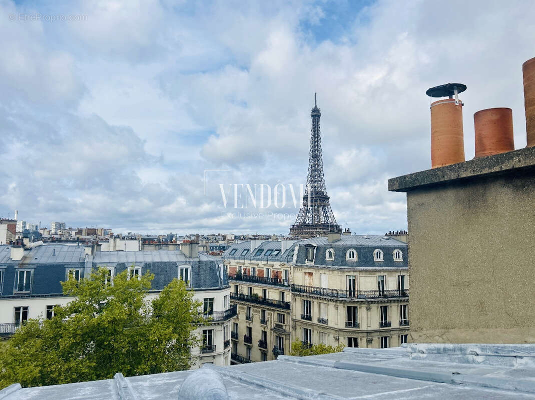 Appartement à PARIS-7E
