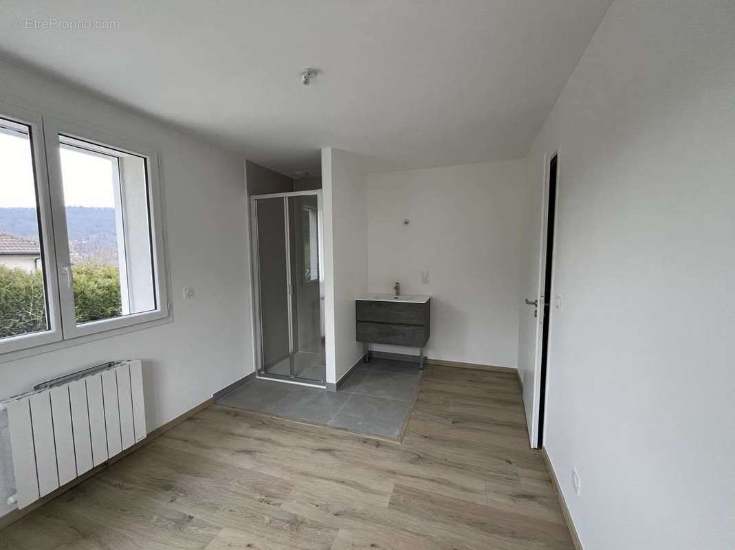 Appartement T4 dans petite copropriété - photo 5