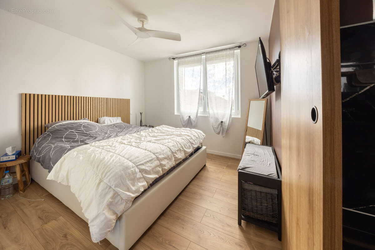 Maison à SAINT-FERREOL-D'AUROURE