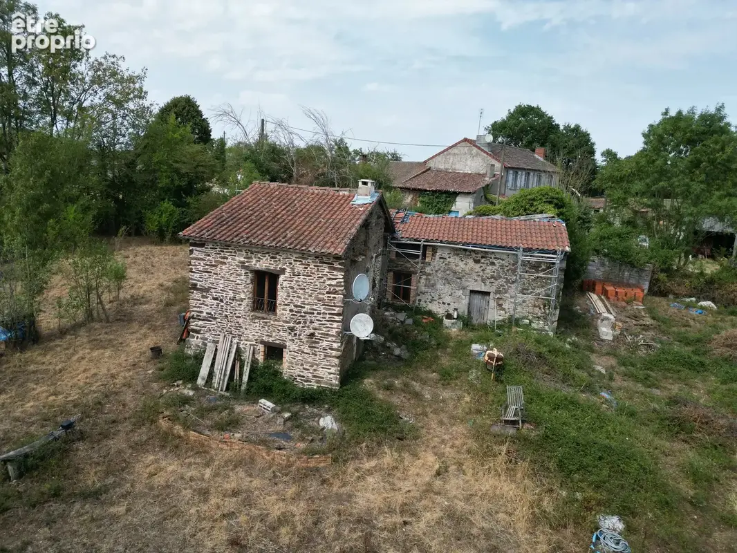 Maison à finir de rénover, située dans un cadre paisible - photo 16