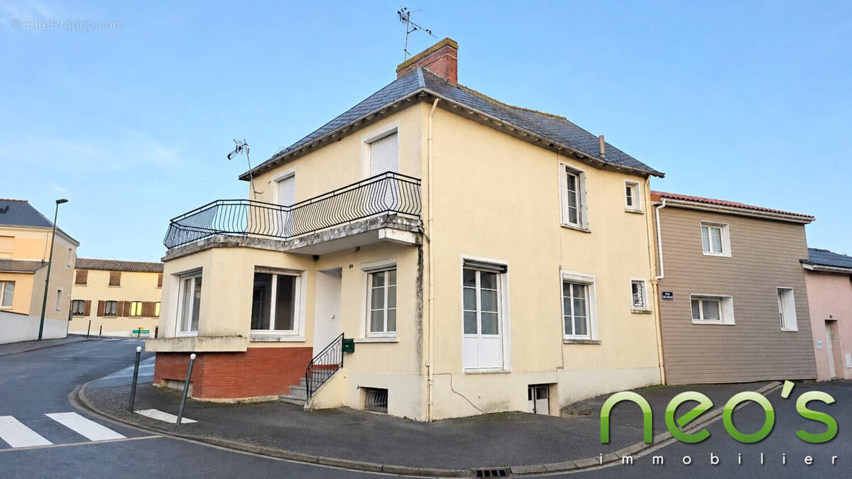 Maison à CHEMILLE