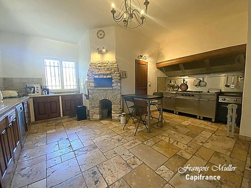 Propriété Gîtes et chambres d'hôtes 20 ha - 550 m2 à Banon - photo 6