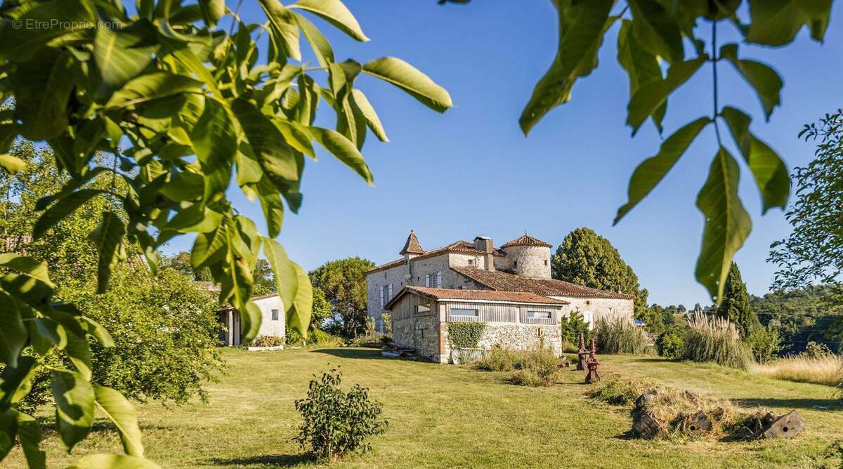 Maison à VILLENEUVE-SUR-LOT