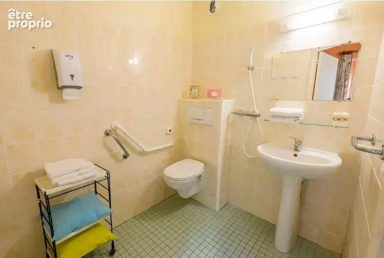 INVESTISSEMENT LOCATIF  Bray-et-Lû  Résidence EHPAD Le Manoir - 6,82% de rentabilité - photo 4