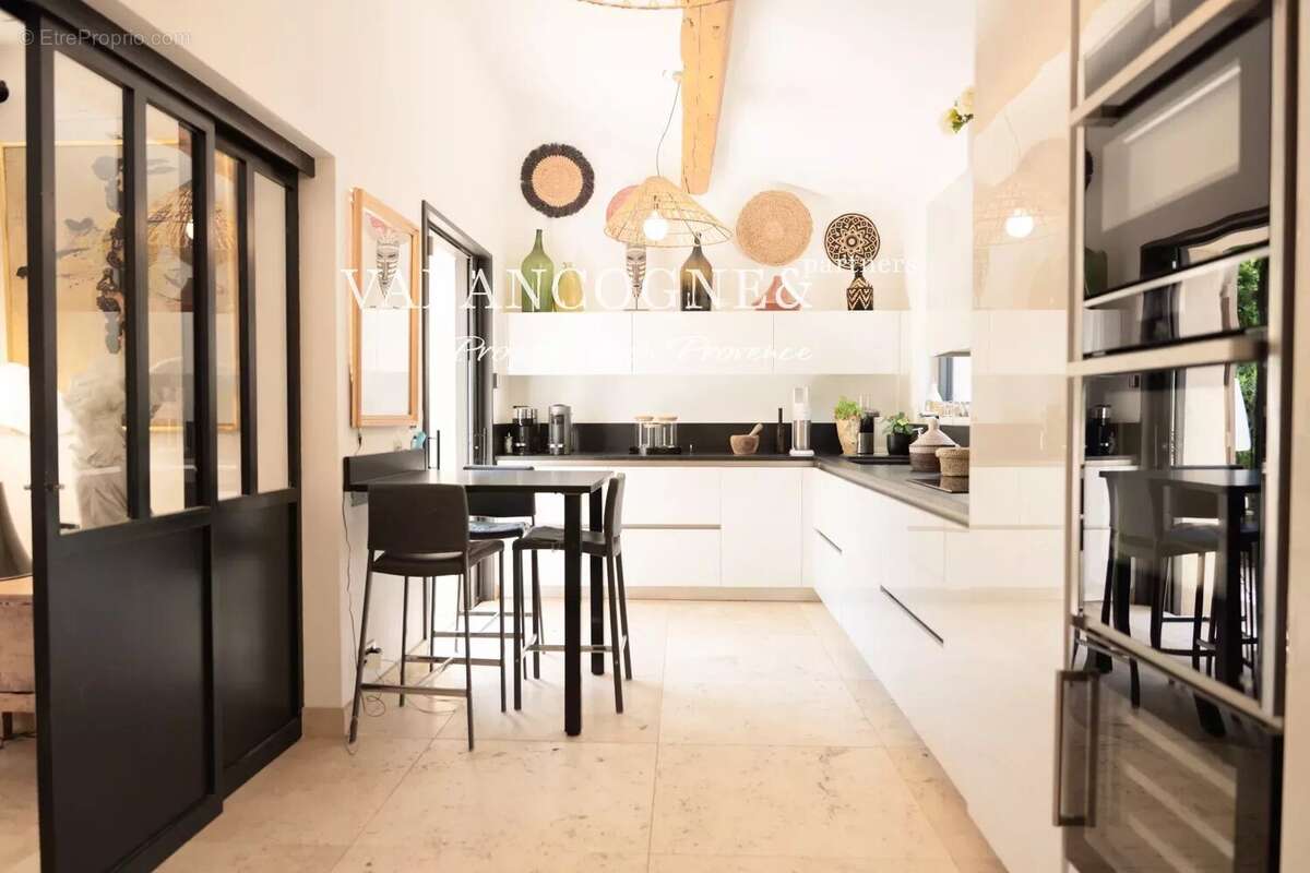 Maison entièrement rénovée - photo 14