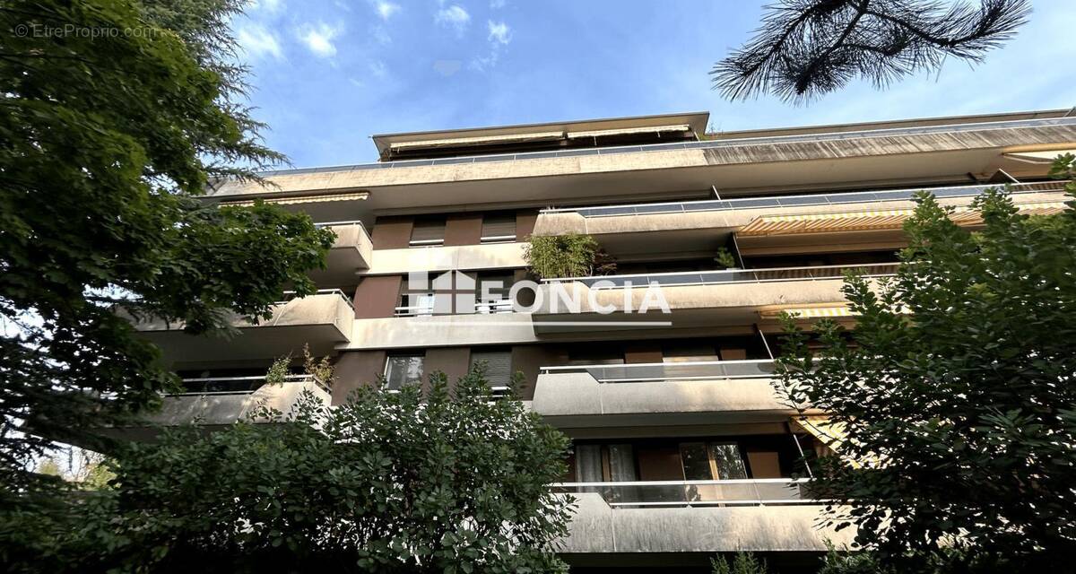 Appartement à FERNEY-VOLTAIRE