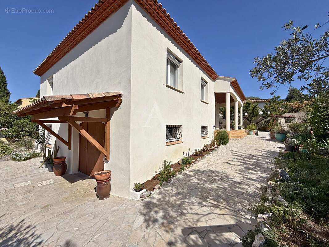 Maison à GRABELS