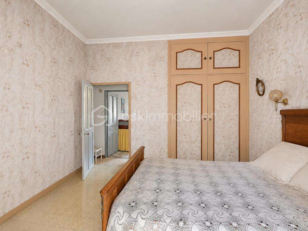 Maison à MILHAUD