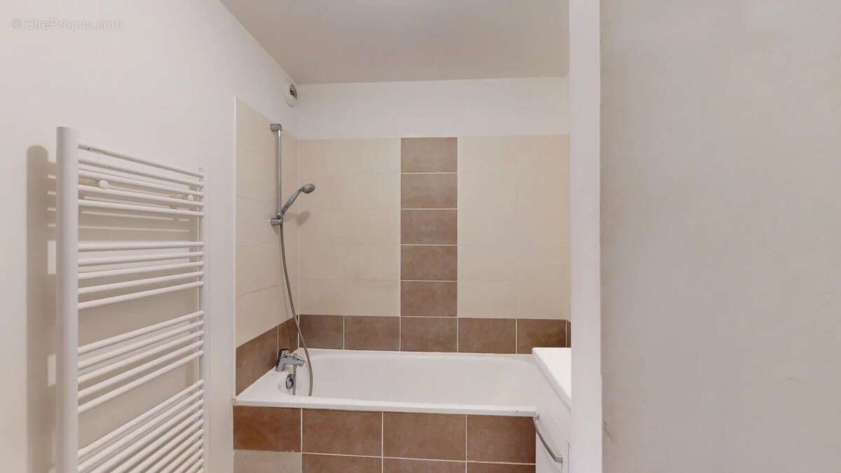 Appartement à PONTAULT-COMBAULT