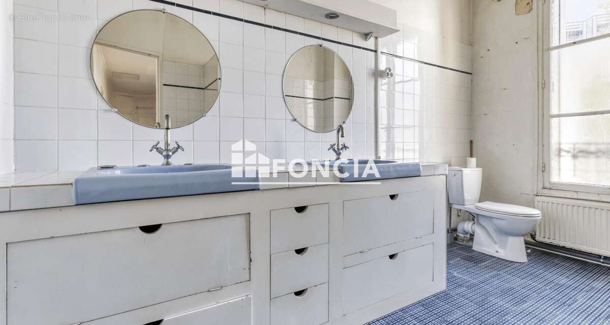 Appartement à ISSY-LES-MOULINEAUX