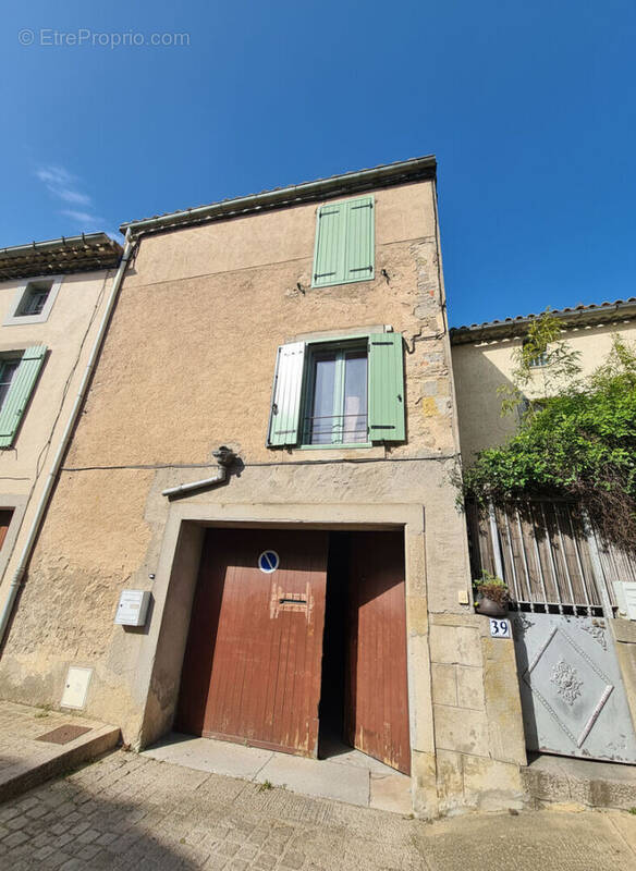 Appartement à PENNAUTIER