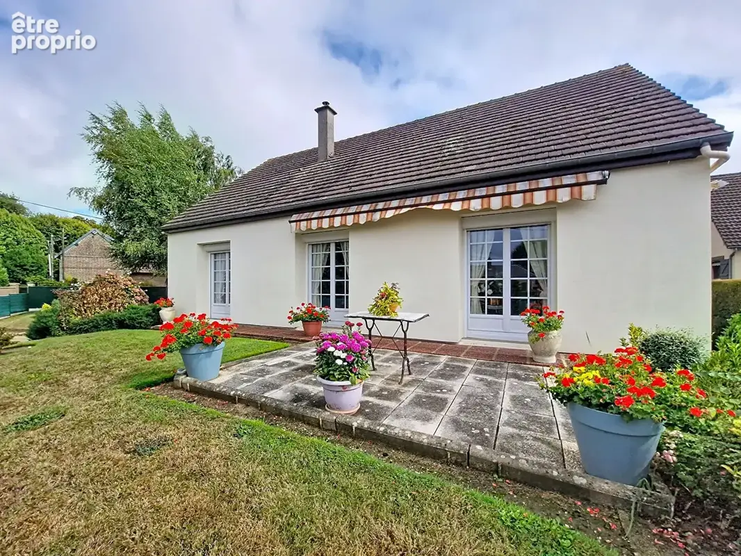 Maison à ETREPAGNY