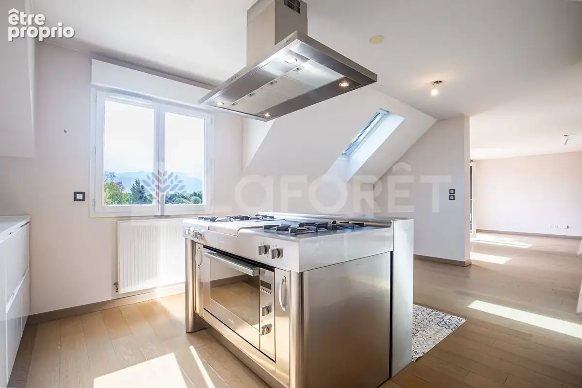 Agence immobiliere laforet - co-exclusivite - "muscari" - poisy - appartement duplex t3 de 114,66m² - terrasse 12,35m²  - cave - - photo 5
