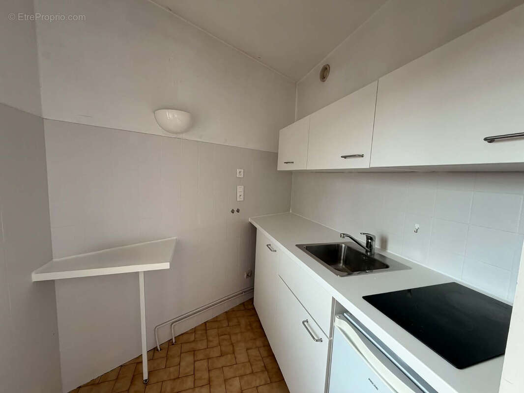 Toulouse / carnot - t1 bis de 27,15m2 - photo 3