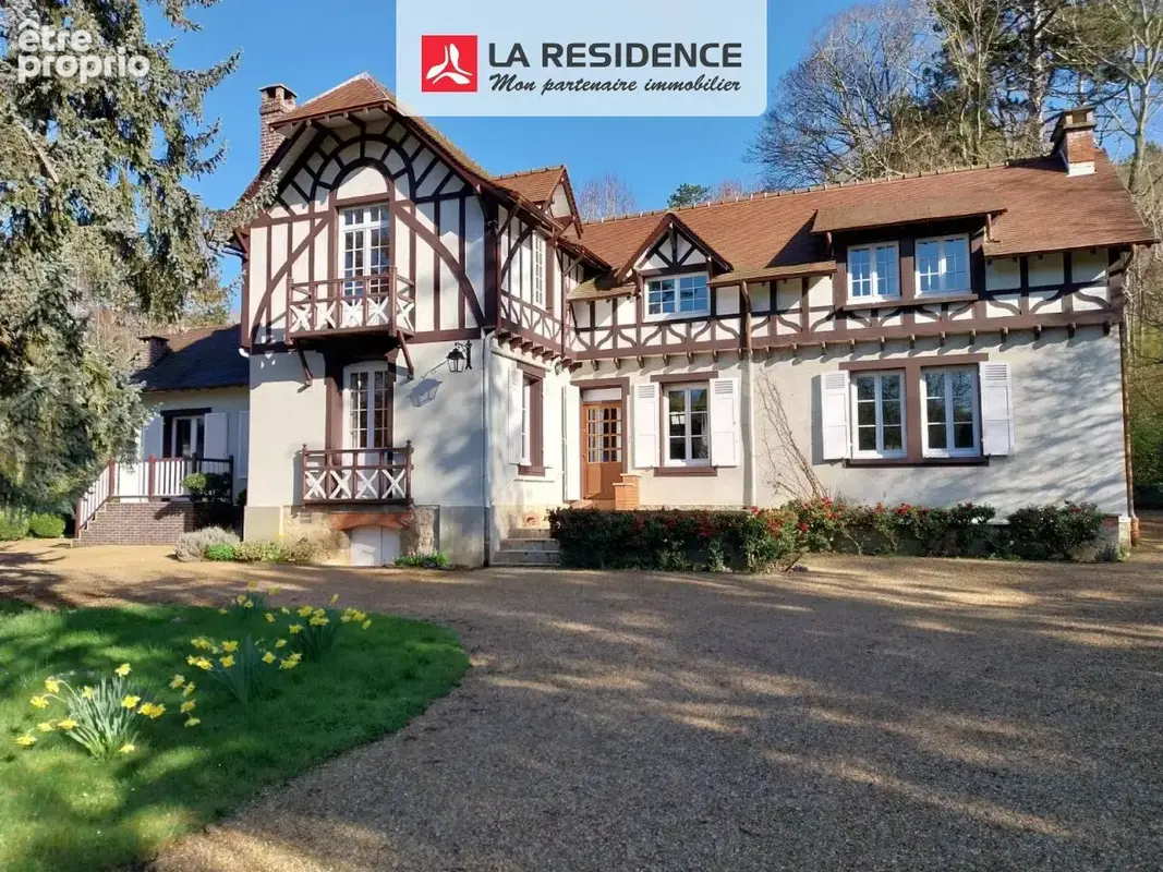 Maison 283 m² à Oinville-Sur-Montcient  - photo 2