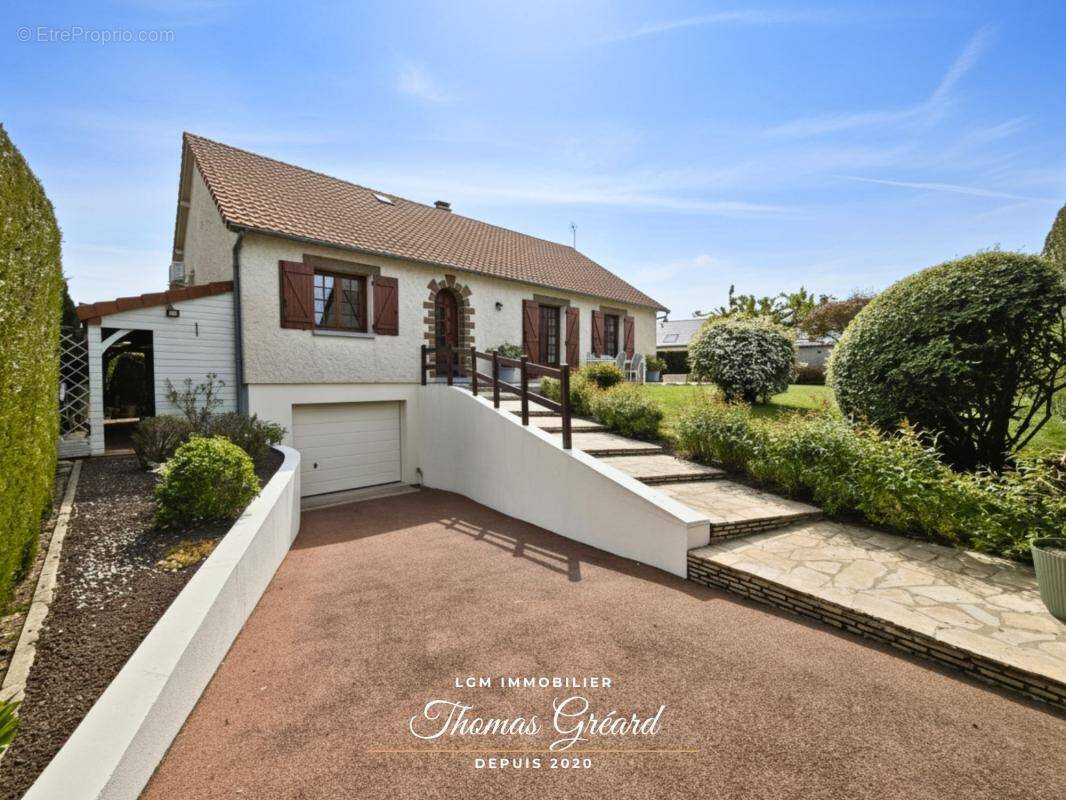 Maison à JALLANS