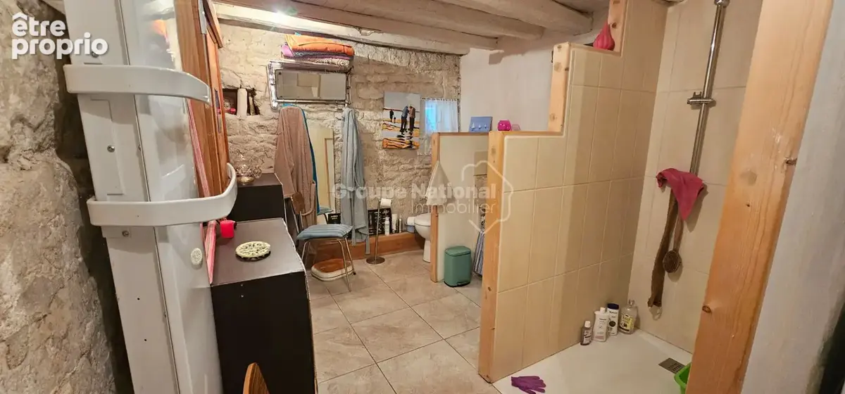 Exclusivité : Ensemble immobilier de deux maisons sur terrain de 1 570 m² - photo 7