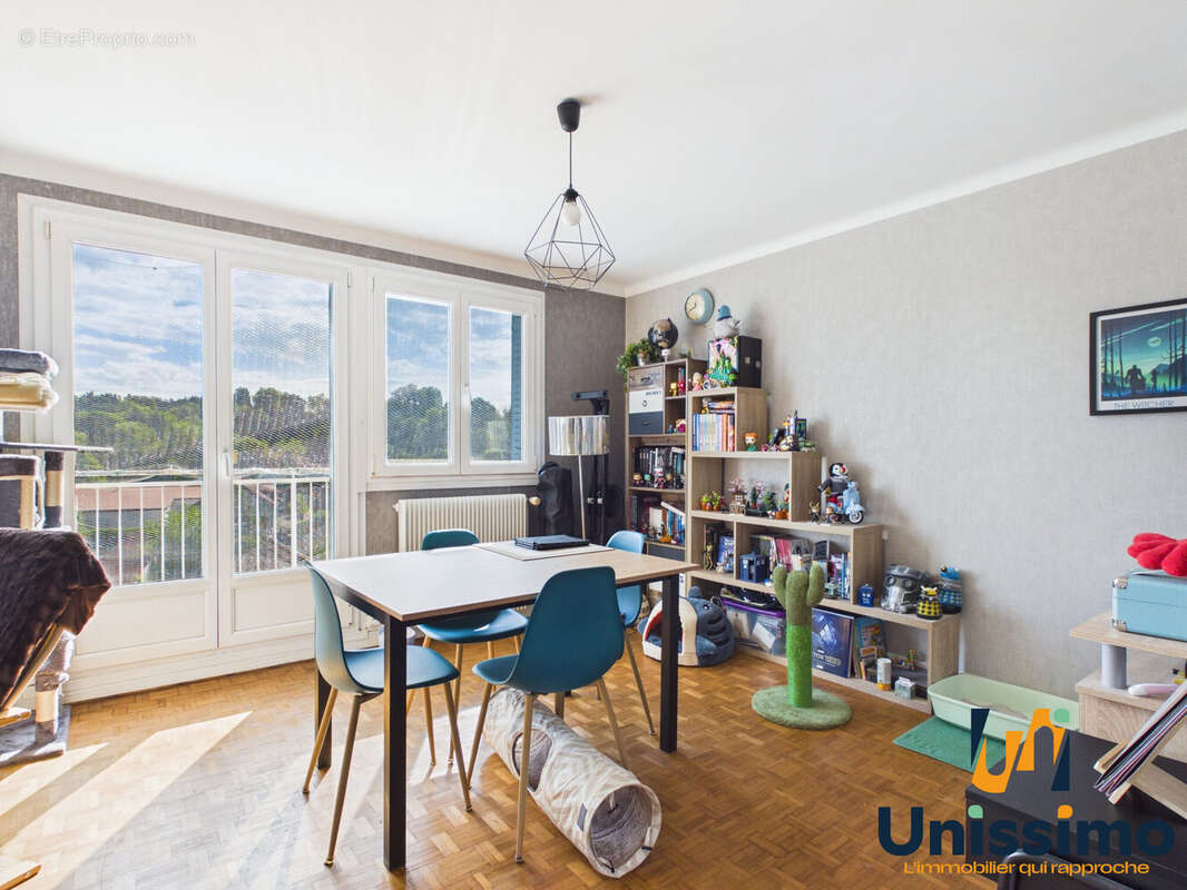Appartement 68 m² à Montbeliard  - photo 2