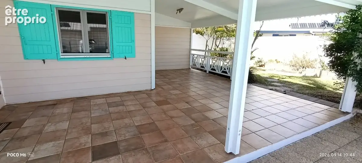 La possession/sainte-therese - a vendre villa f5   4 chb - terrain 591 m2 - piscine. - photo 9