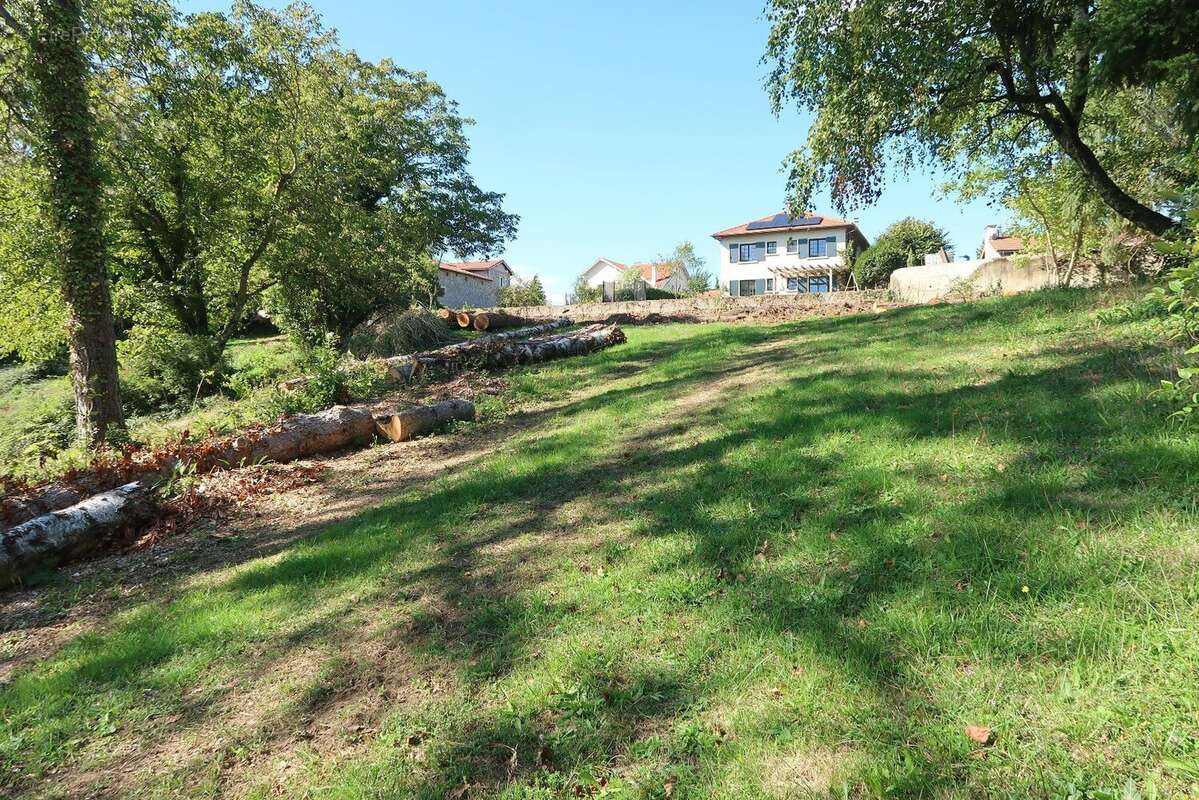 Terrain à SAINT-HEAND