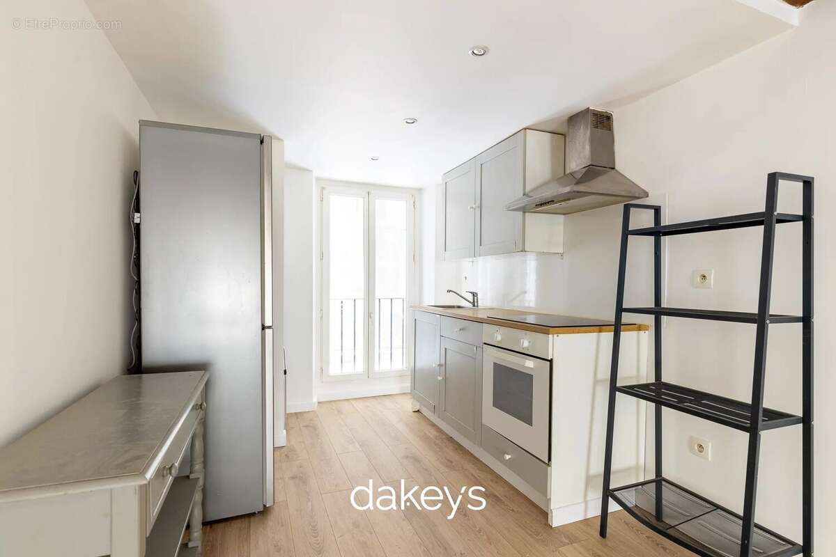 Appartement à MARSEILLE-6E