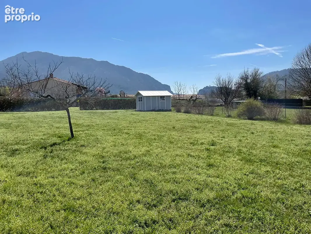 Terrain à SISTERON
