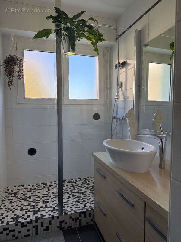 Appartement à SAINT-BENOIT