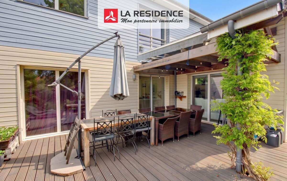 Maison 190 m² à Conflans-Sainte-Honorine  - photo 6