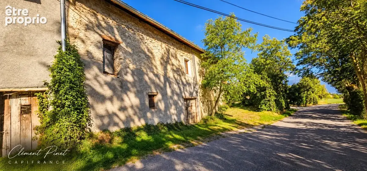 Ancienne ferme à rénover avec dépendance – terrain de 1 895 M² – CHORGES - photo 15