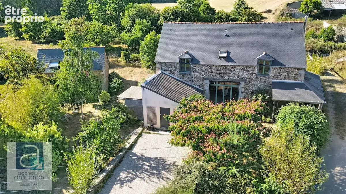 LANVALLAY  : Des volumes uniques, un cadre bucolique, belle demeure de charme et son gîte aux portes de DINAN - photo 18
