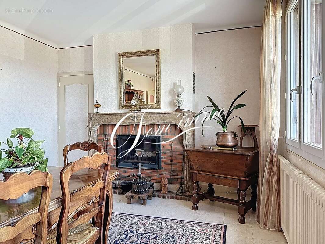 Maison à SAULIEU