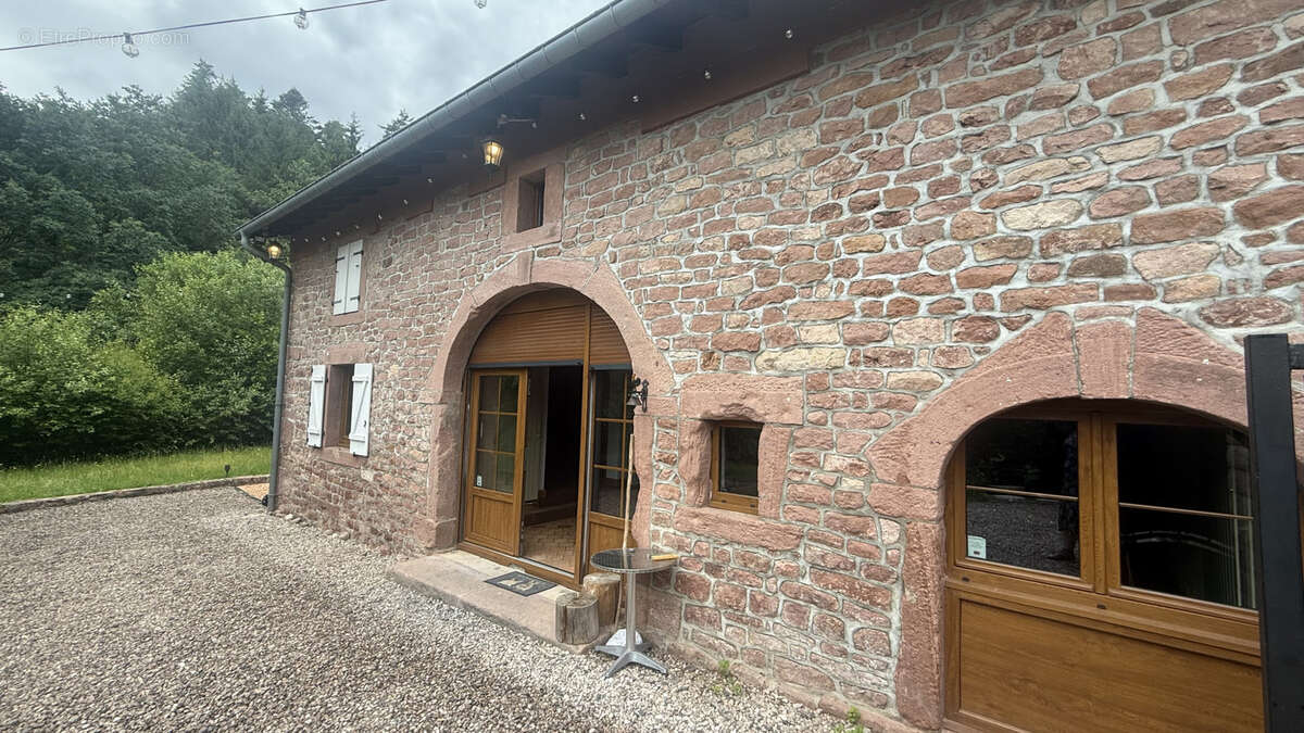 Maison à TAINTRUX