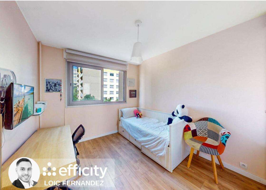 Appartement à BRON