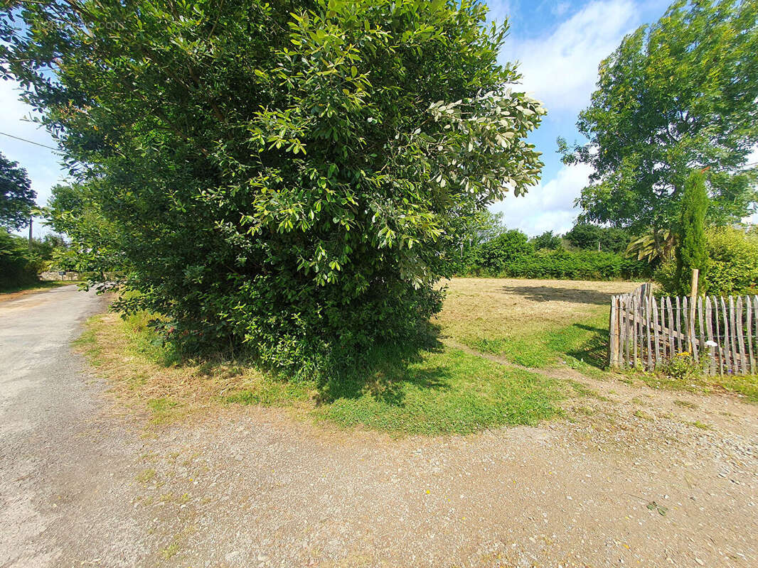 Terrain à FOUESNANT