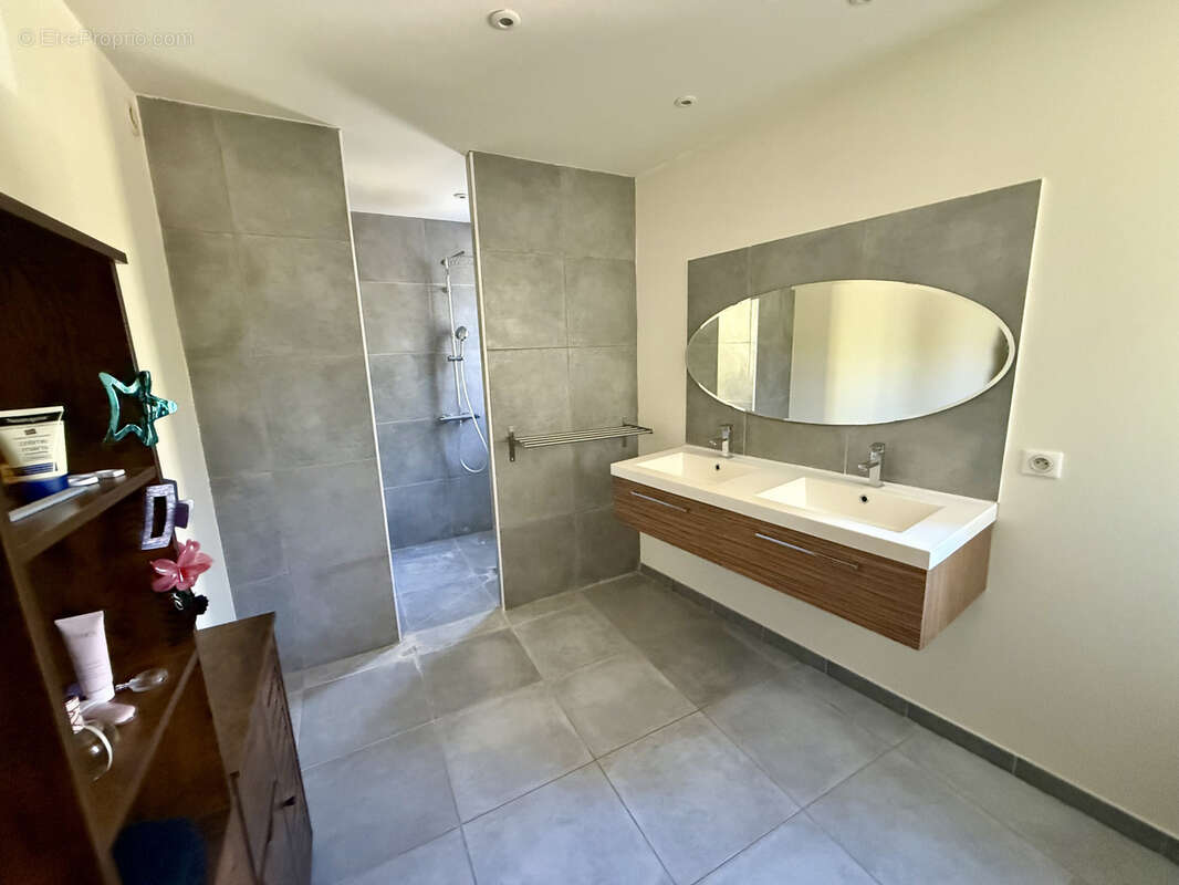 Maison à AIGUES-MORTES