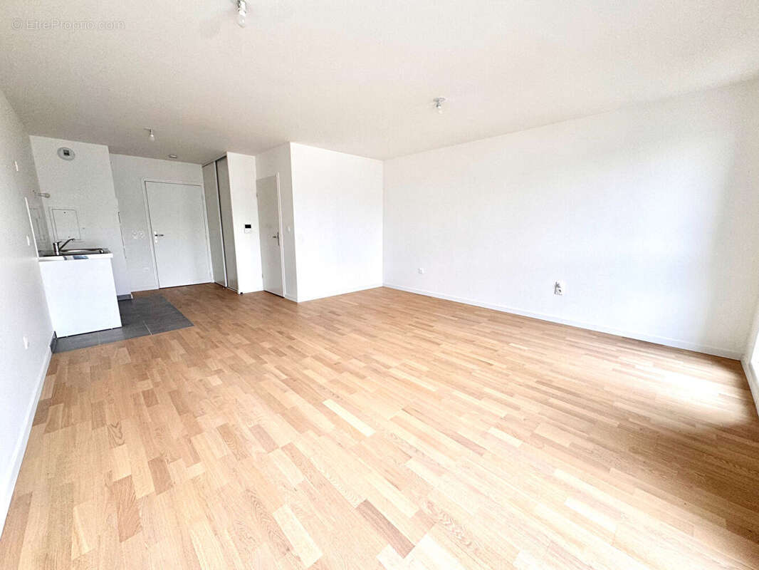 Appartement à HOUILLES