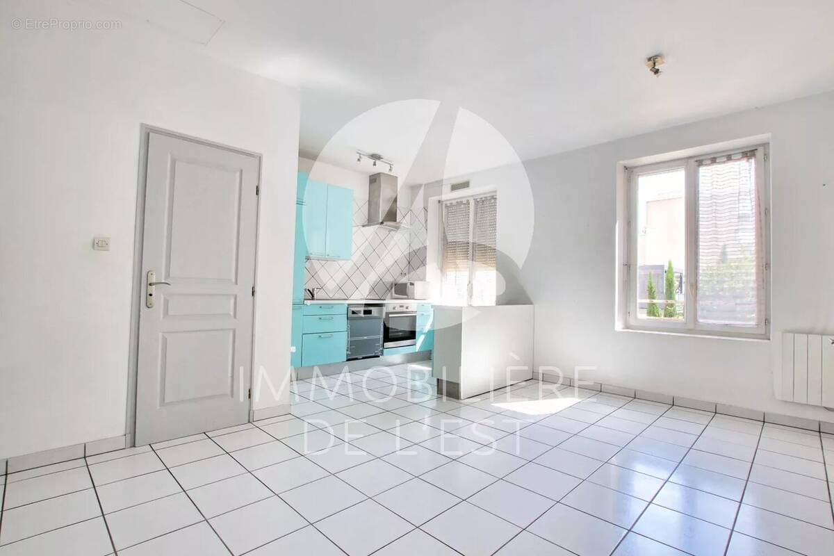 Appartement à LYON-8E